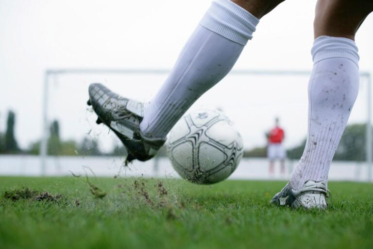 サッカーのデータは戦術をどう映す?試合分析とスポーツベッティングの接点